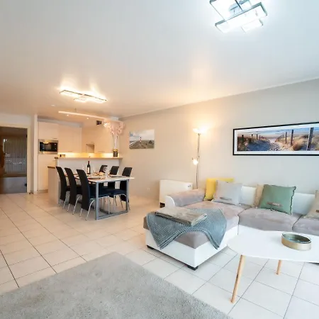 Appartement Breduynia With Balcony By Interhome Bredene