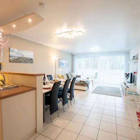 Appartement Breduynia With Balcony By Interhome Bredene