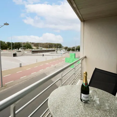 Breduynia With Balcony By Interhome Appartement
