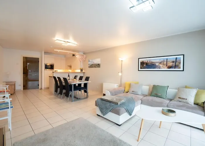 Appartement Breduynia With Balcony By Interhome Bredene